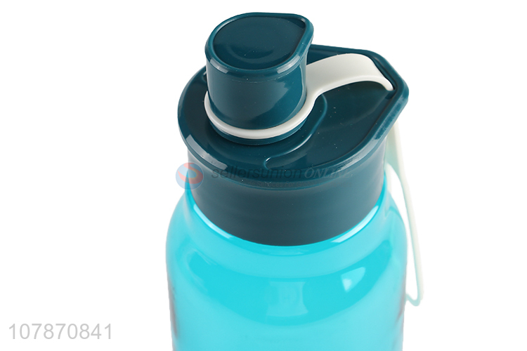 Good quality leakproof plastic water bottle space bottle cup