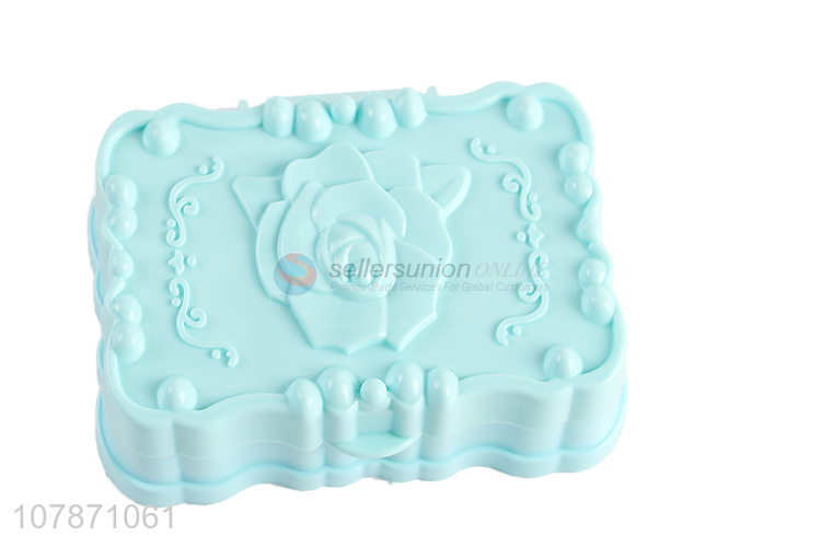 China supplier fashionable embossed soap case travel soap box