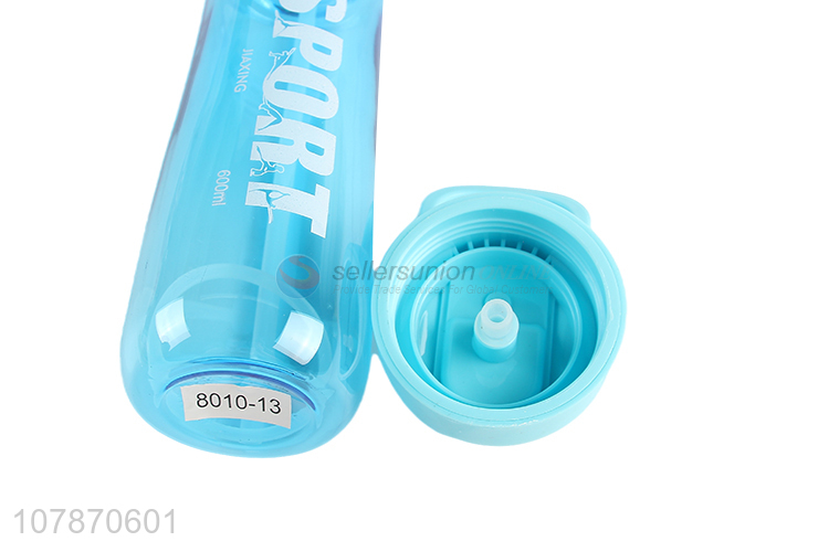 China wholesale plastic travel sport water bottle with straw