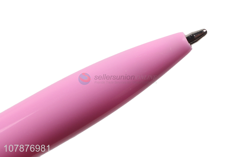 Yiwu wholesale pink cartoon ballpoint pen plastic press ballpoint pen