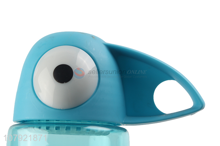 Creative beak design blue plastic portable water cup with filter