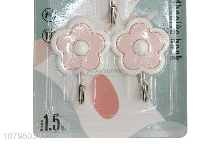 Hot selling flower-shaped plastic sticky hooks for home decoration hooks