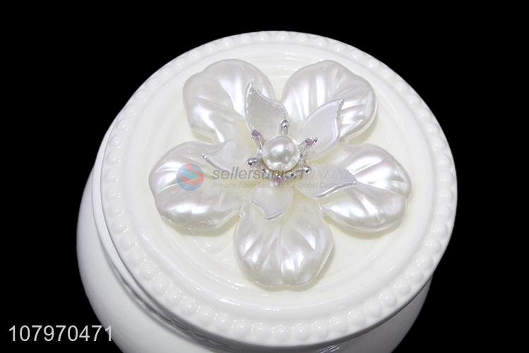 New arrival round ceramic trinket jewelry storage box with flower lid