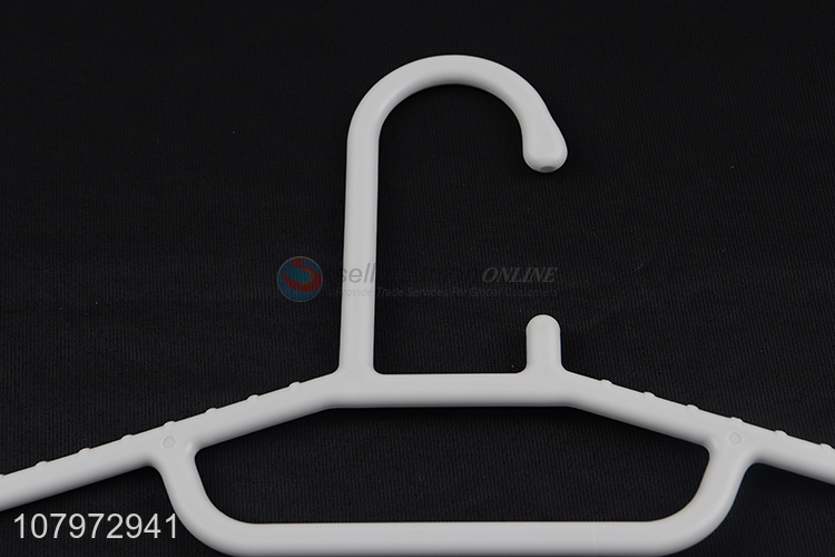 Hot selling multifunction non-slip plastic adult clothes hanger dress hanger