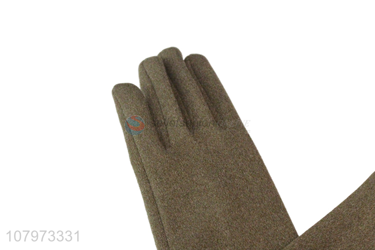 Good quality green thick embroidered gloves ladies warm gloves