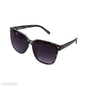 New Style Ladies Sunshade Glasses Latest Sunglasses For Sale