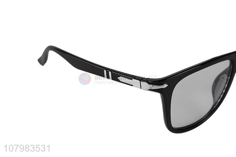 Simple Style Black Frames Sunglass Fashion Eyewear For Adults