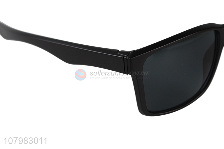 Latest Fashion Eyewears Custom Leisure Sunglass For Man