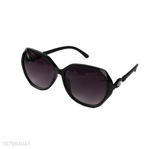 Custom Fashionable Sunglasses Popular Sun Glasses Sunshade Eyeglasses