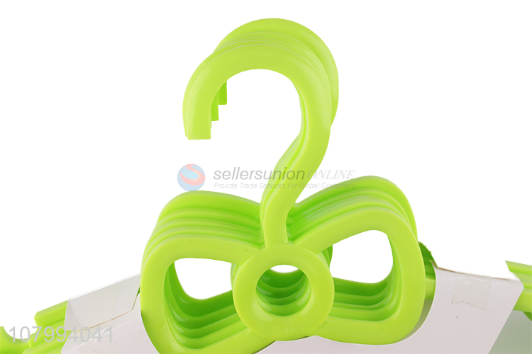 Wholesale household plastic bowknot clothes hanger fashion plastic coat hanger