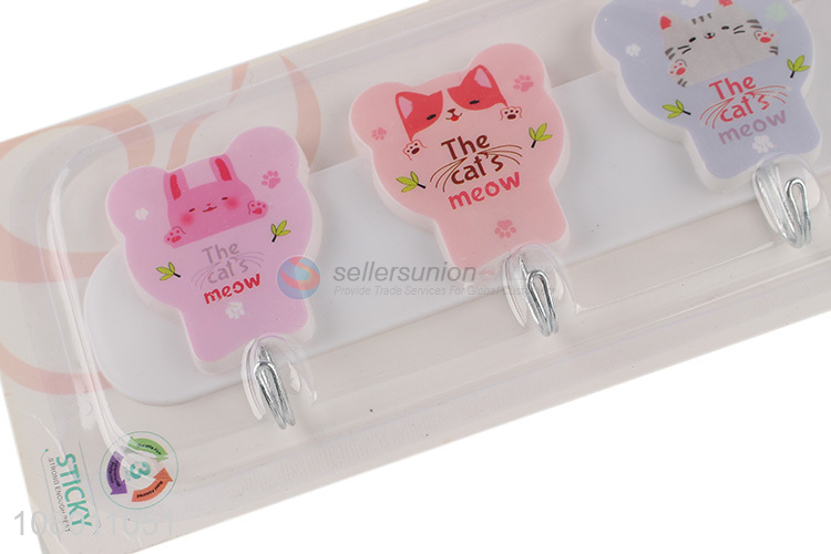 Top quality multicolor cartoon plastic hook household storage