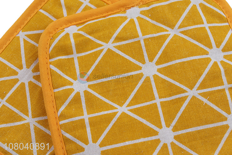 Yiwu wholesale yellow cotton and linen insulation pad