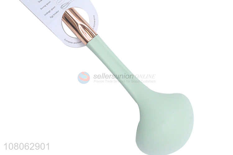 Best quality household utensils soup ladle spoon for sale