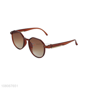 Low price vintage polarized womens sunglasses with plastic frame