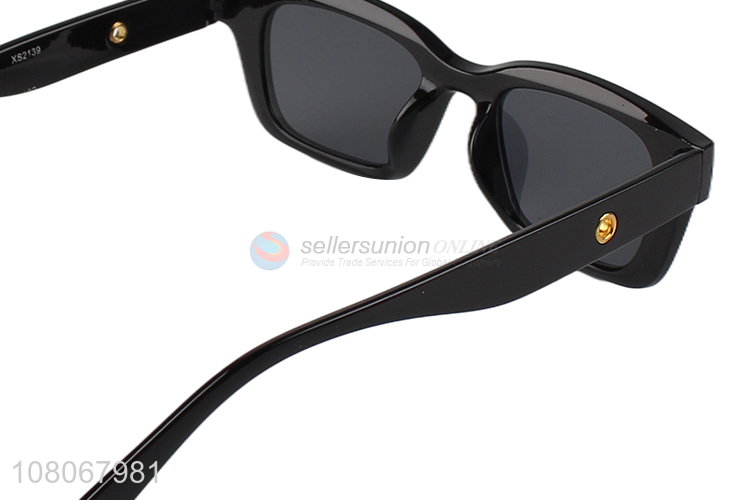 China supplier vintage UV400 protection narrow sunglasses for women