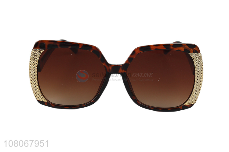 China products trendy leopard print sunglasses retro plastic sunglasses