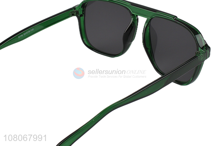 Latest arrival men women shade sunglasses plastic frame sunglasses