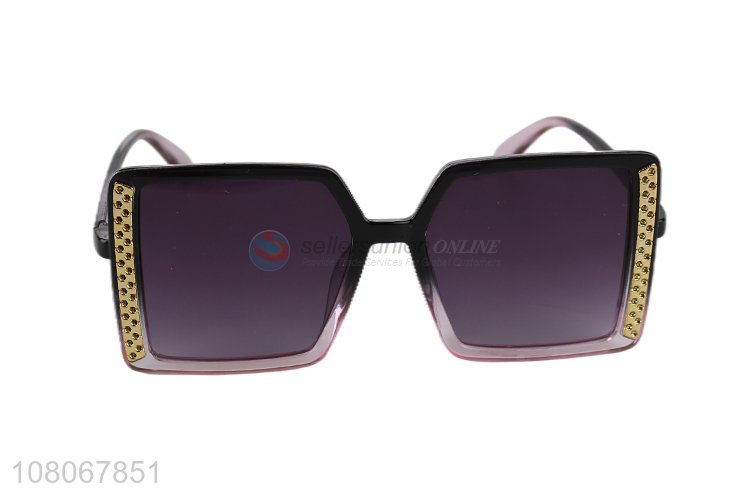 China supplier fashion square oversize sunglasses with plastic frame