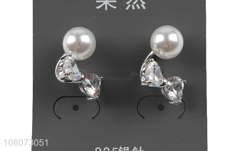 Good quality silver pearl pendant hook ear stud earrings