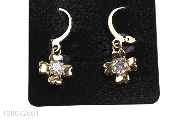 Online wholesale metal fashion ear pendant earrings jewelry