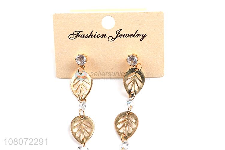 Good selling leave shape golden women earrings ear pendants