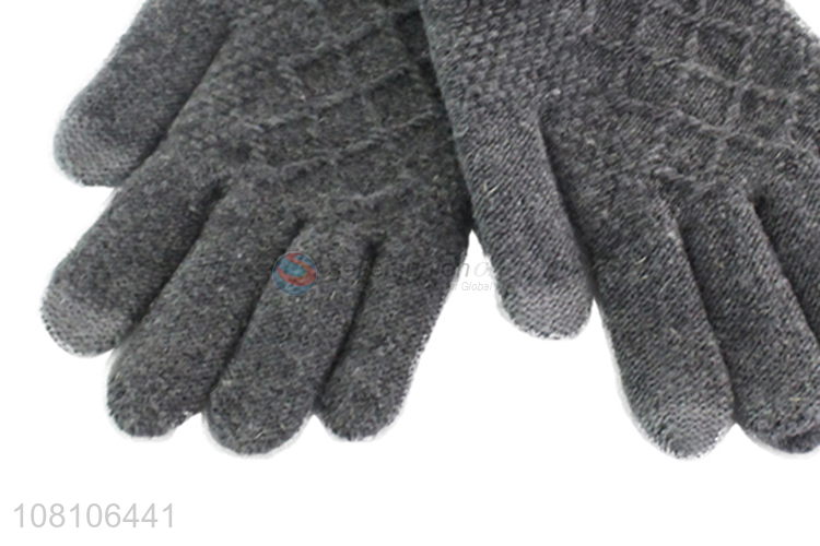 Good wholesale price gray knitted five-finger gloves for winter