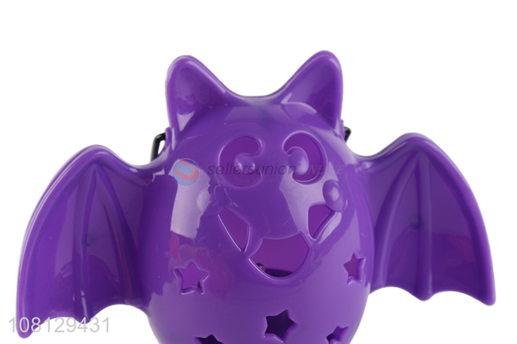 Online wholesale led flashing Halloween bat lamp with sound