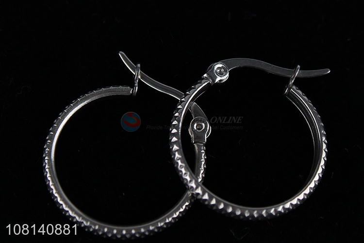 High quality silver delicate stainless steel hoop earrings