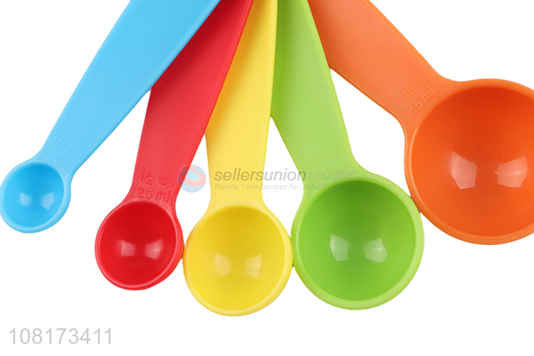 Fashion Design 5 Pieces Colorful Measuring Spoon Set