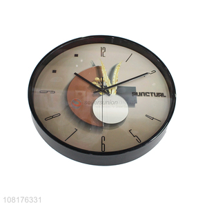 High quality fashionable silent plastic round wall clock for decoration