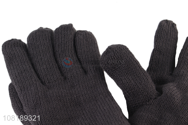 Yiwu market fashion design warm winter gloves for sale