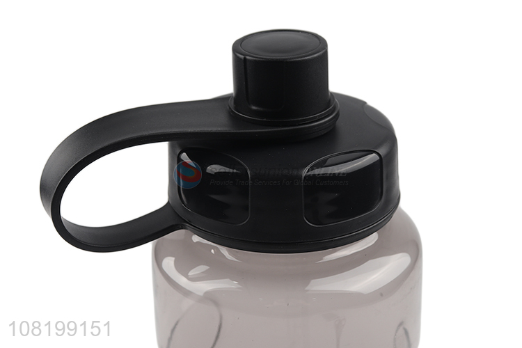 Wholesale Portable Water Bottle Sports Bottle With Straw