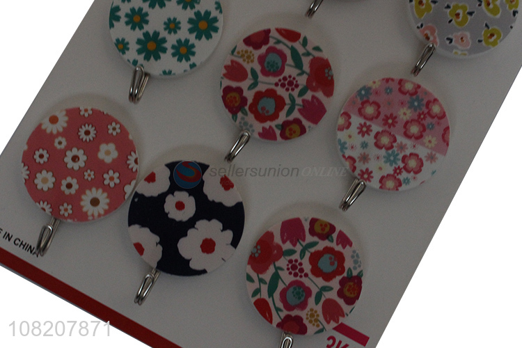 Best price round flower pattern sticky hooks wholesale