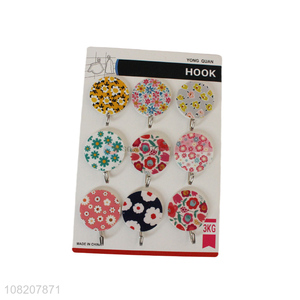 Best price round flower pattern sticky hooks wholesale