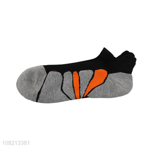 China sourcing elastic nylon sports men low ankle socks