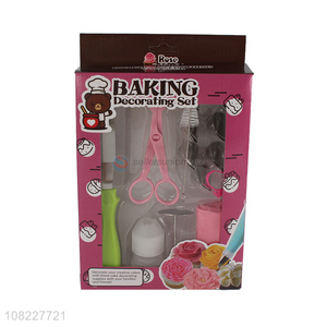 Yiwu Wholesale Creative Fancy Cake Decorating Set