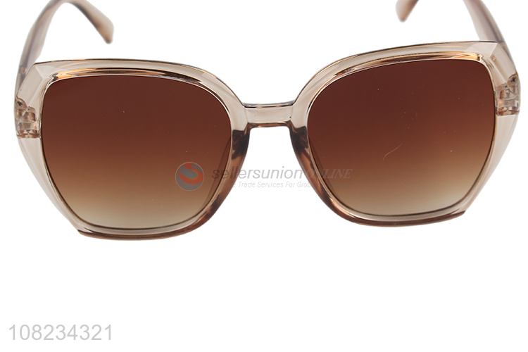 New arrival ladies fashion sunglasses for universal