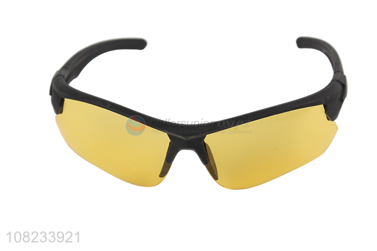 Yiwu Supplier Cool Sunglasses Outdoor Sports Glasses for Men