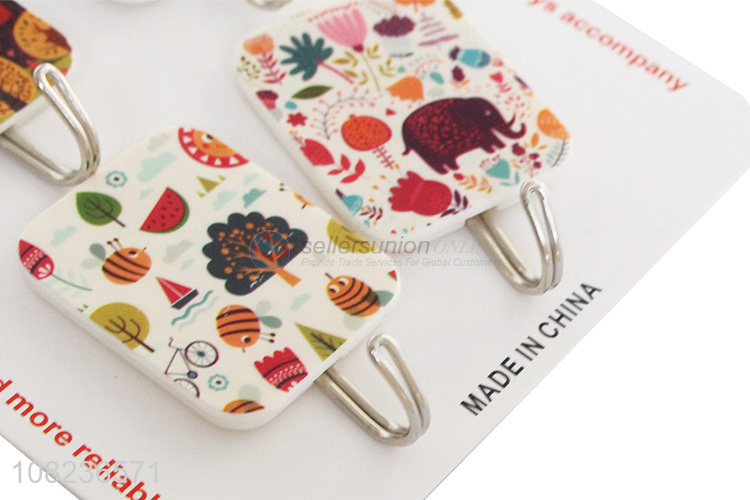 Wholesale 4 Pieces Sticky Hooks Decorative Wall Hooks For Home