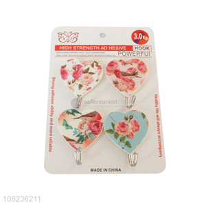 Popular Heart Shape Self-Adhesive Hooks 4 Pieces Sticky Hooks