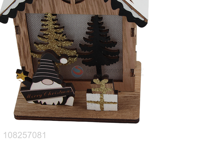 Factory price creative wood carving decoration for christmas