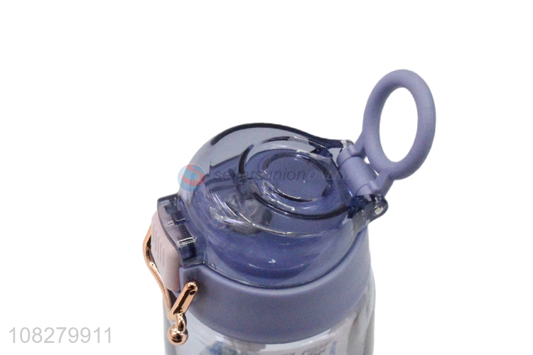 New Style Plastic Water Bottle With Straw For Ladies