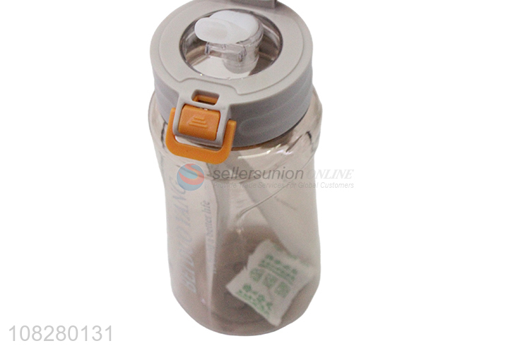 Wholesale Portable Water Bottle Plastic Drink Bottle