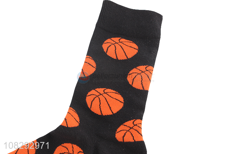 Latest Football Pattern Crew Socks Sports Socks For Adults