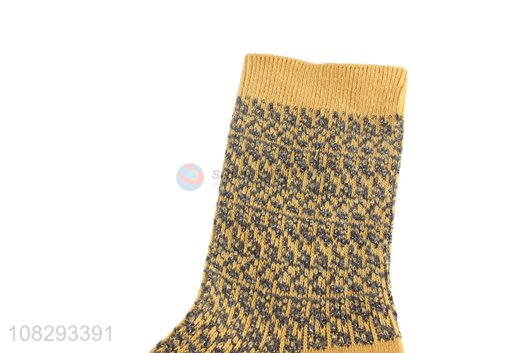 Factory Direct Sale Comfortable Crew Socks Cotton Socks For Adults