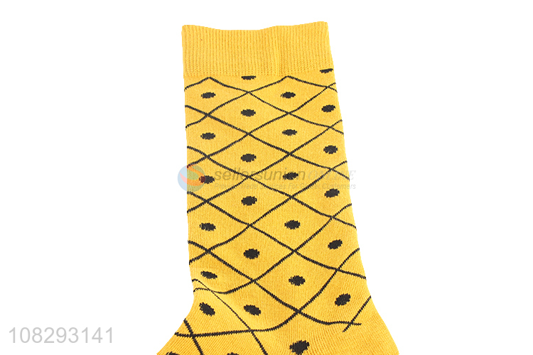 Wholesale Fashion Cotton Socks Breathable Crew Socks For Adults