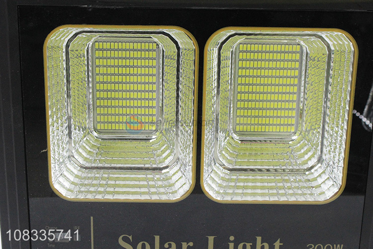 Yiwu direct sale creative 300w solar flood light for outdoor