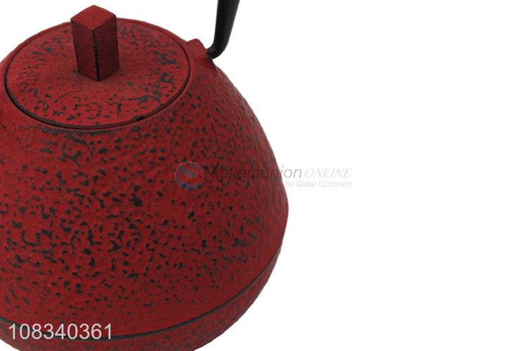 Wholesale 0.6L enamel cast iron teapot with stainles steel tea strainer