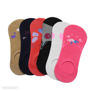 Factory price fashion leisure short socks for women