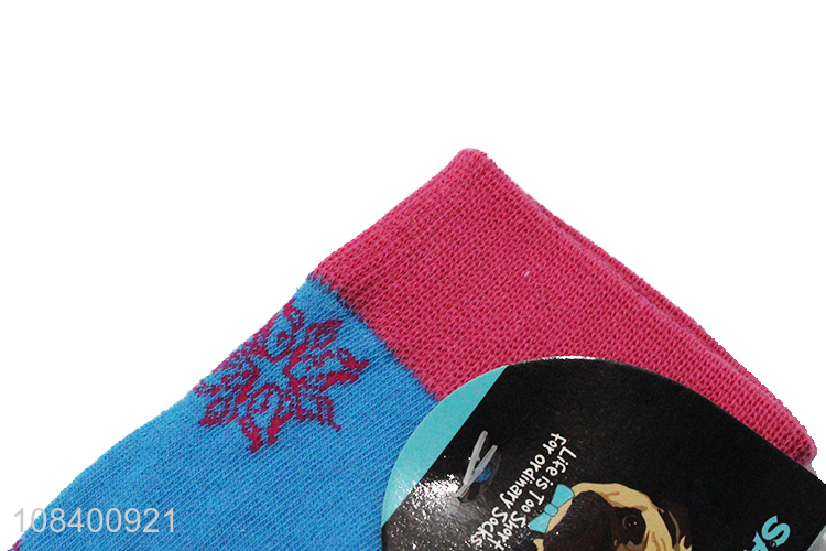 China factory cotton comfortable fashion socks crew socks